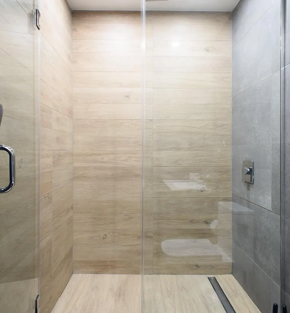 1597-12 New Studio Prime Ues Wd In Unit New York